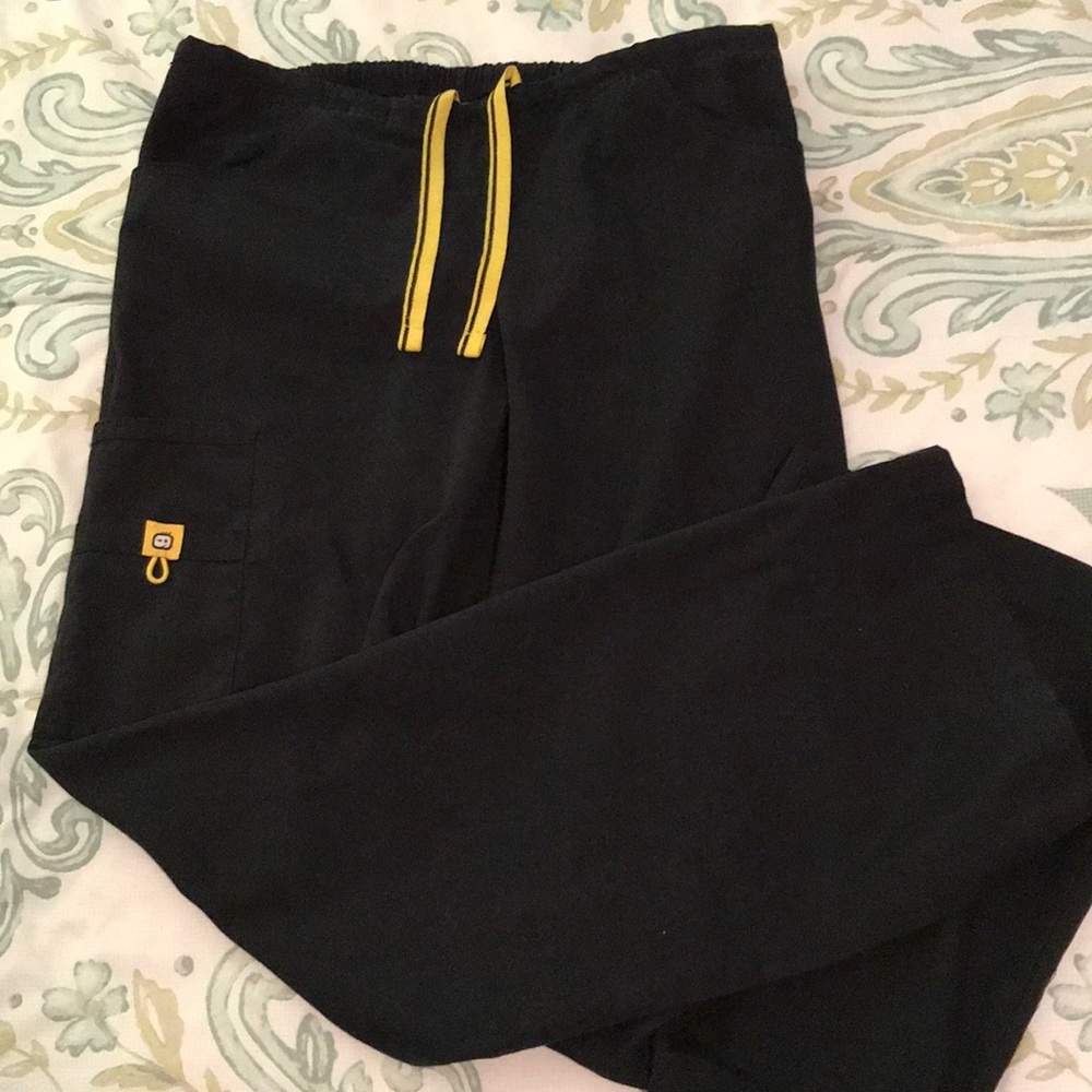 Winks scrub pants